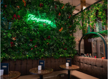 Tanqueray The Greenery Wall